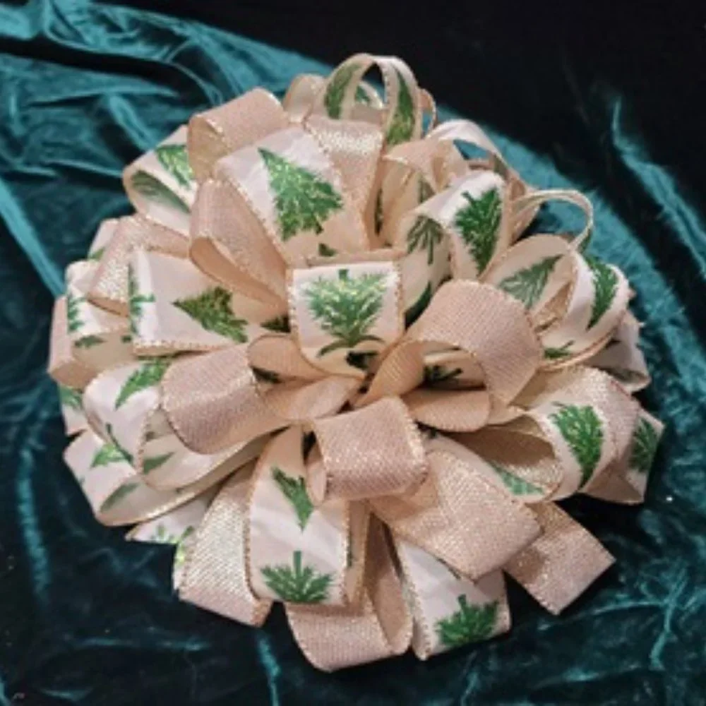 Christmas Tree‎ Bow Topper, Christmas Tree & Gold Ribbon 44 Loop Tree Topper Bow